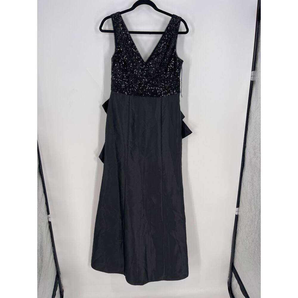 Adrianna Papell Gown (B9#10)